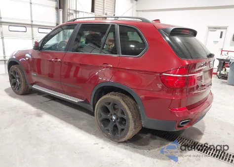 2011 BMW X5 xDrive50I из США, поврежденный, VIN 5UXZV8C55BL421744